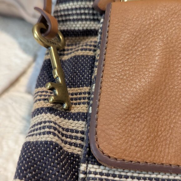 FOSSIL Shoulder bag Canvas and Leather Messenger with Tapestry and Leather - Picture 4 of 12